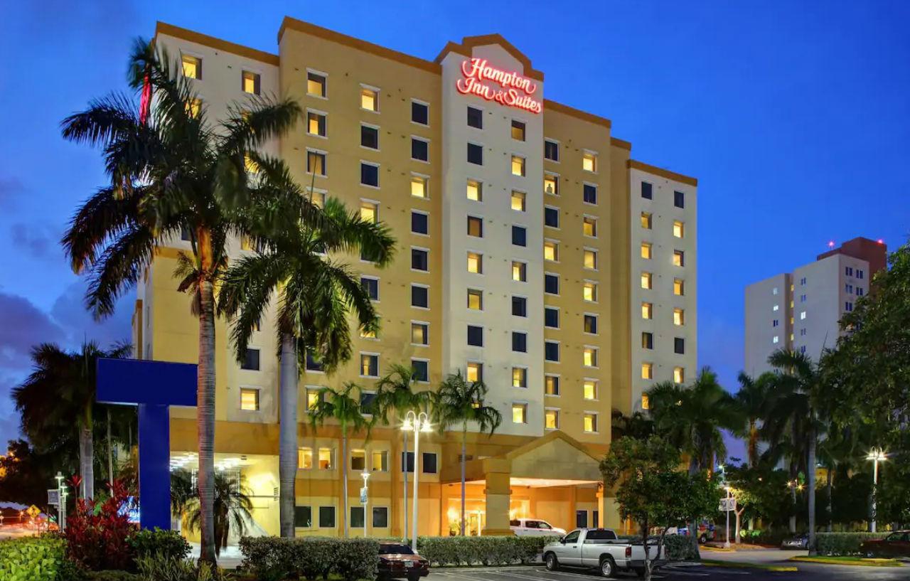 Hampton Inn & Suites Miami Airport South/Blue Lagoon Exterior foto