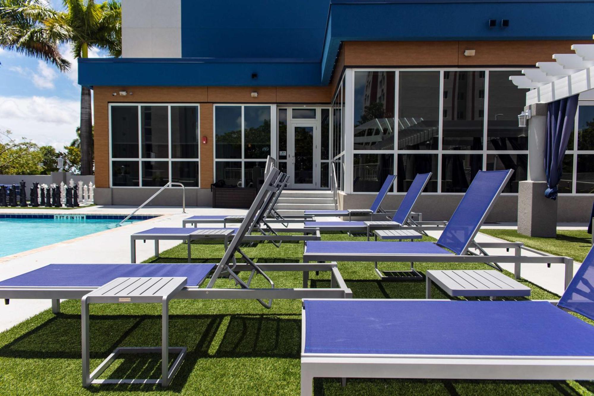 Hampton Inn & Suites Miami Airport South/Blue Lagoon Exterior foto